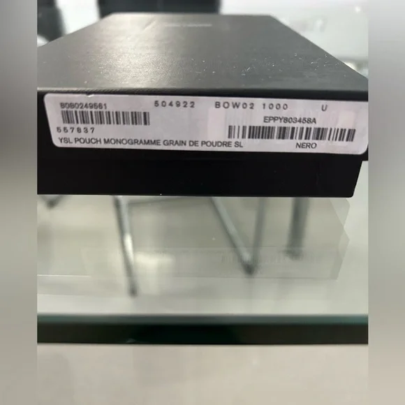 Yves Saint Laurent Nero Pouch Box - Picture 4 of 8